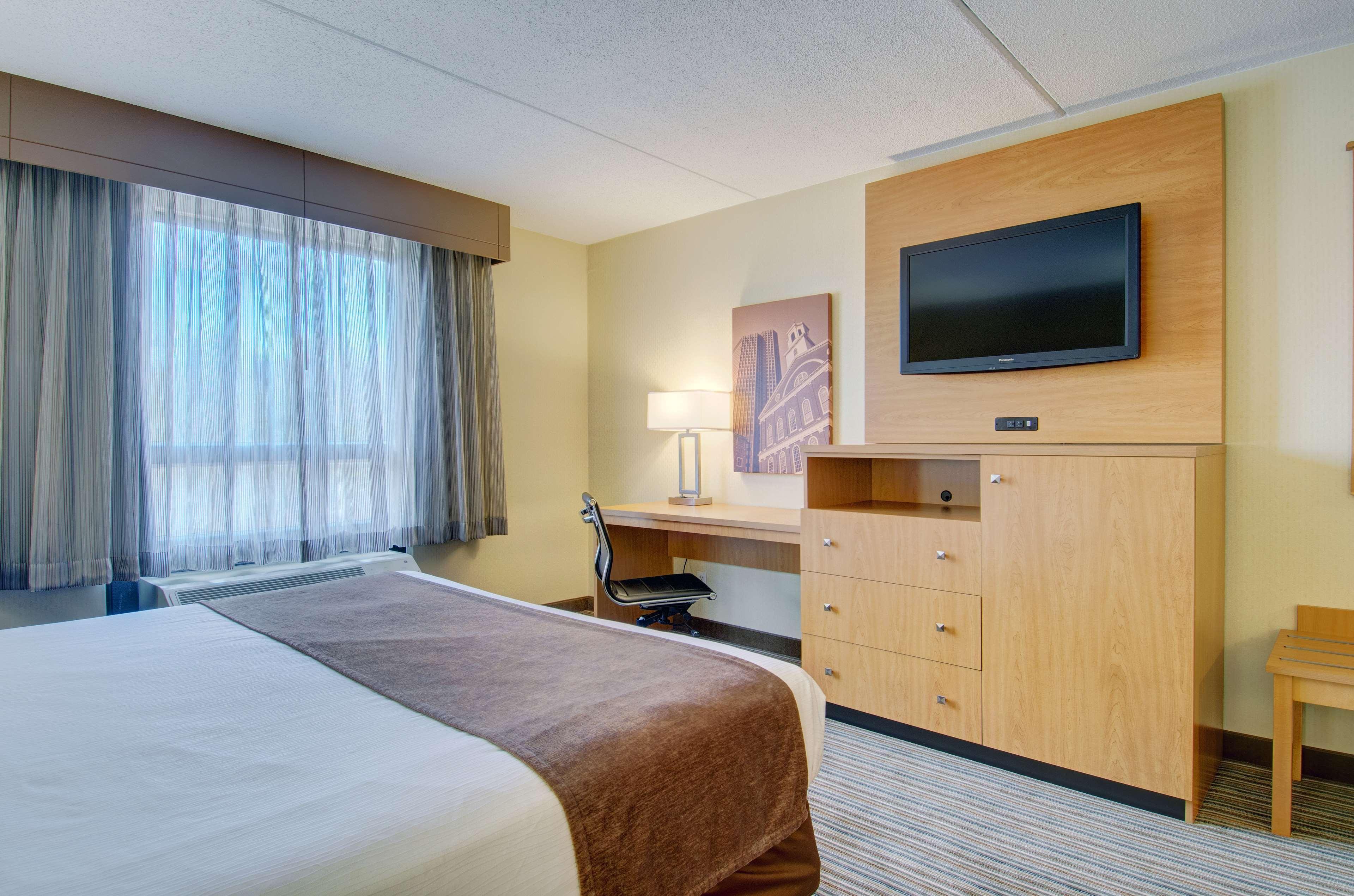 Best Western Royal Plaza Hotel&Trade Center Marlborough Exterior foto