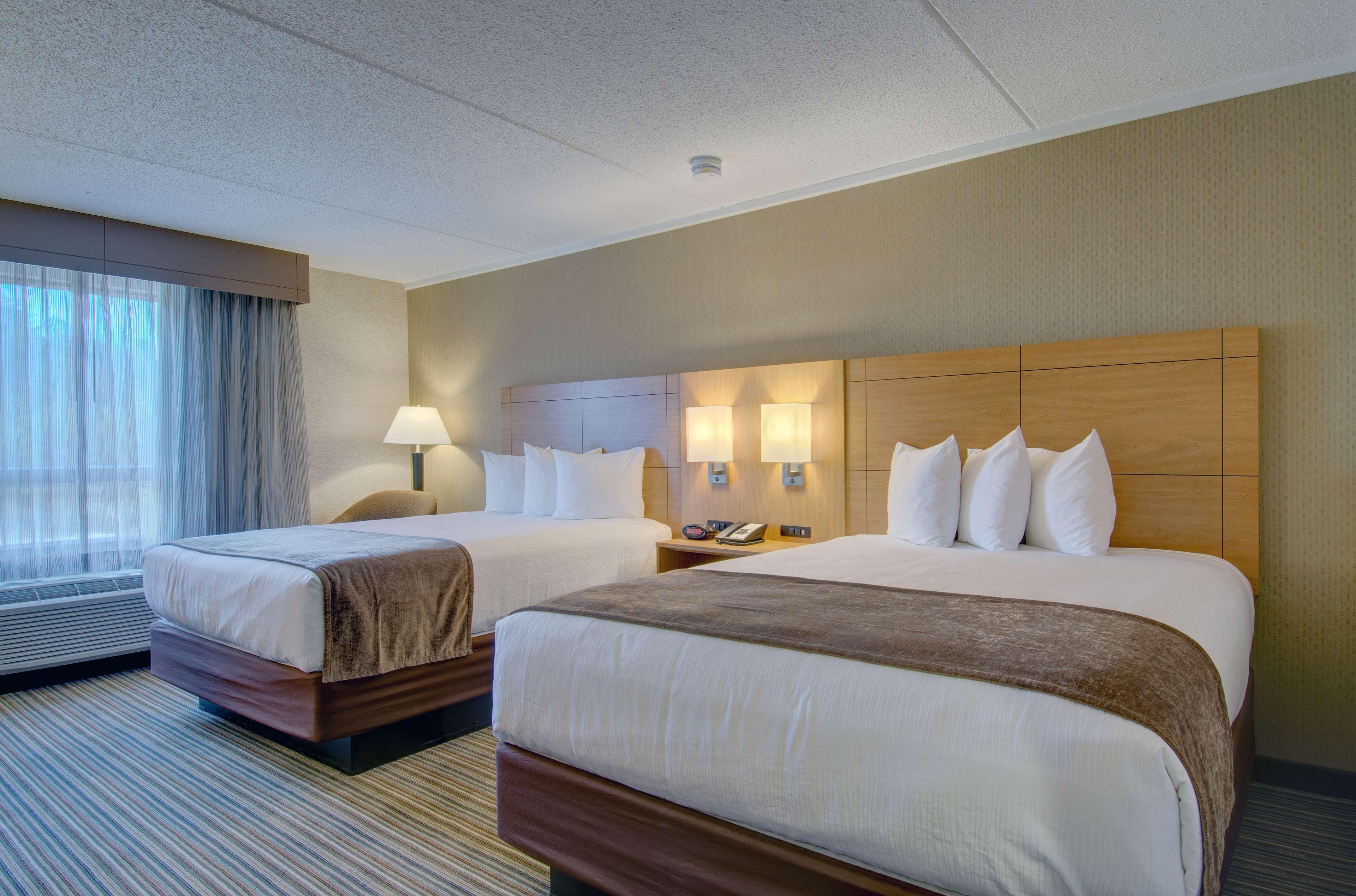 Best Western Royal Plaza Hotel&Trade Center Marlborough Exterior foto