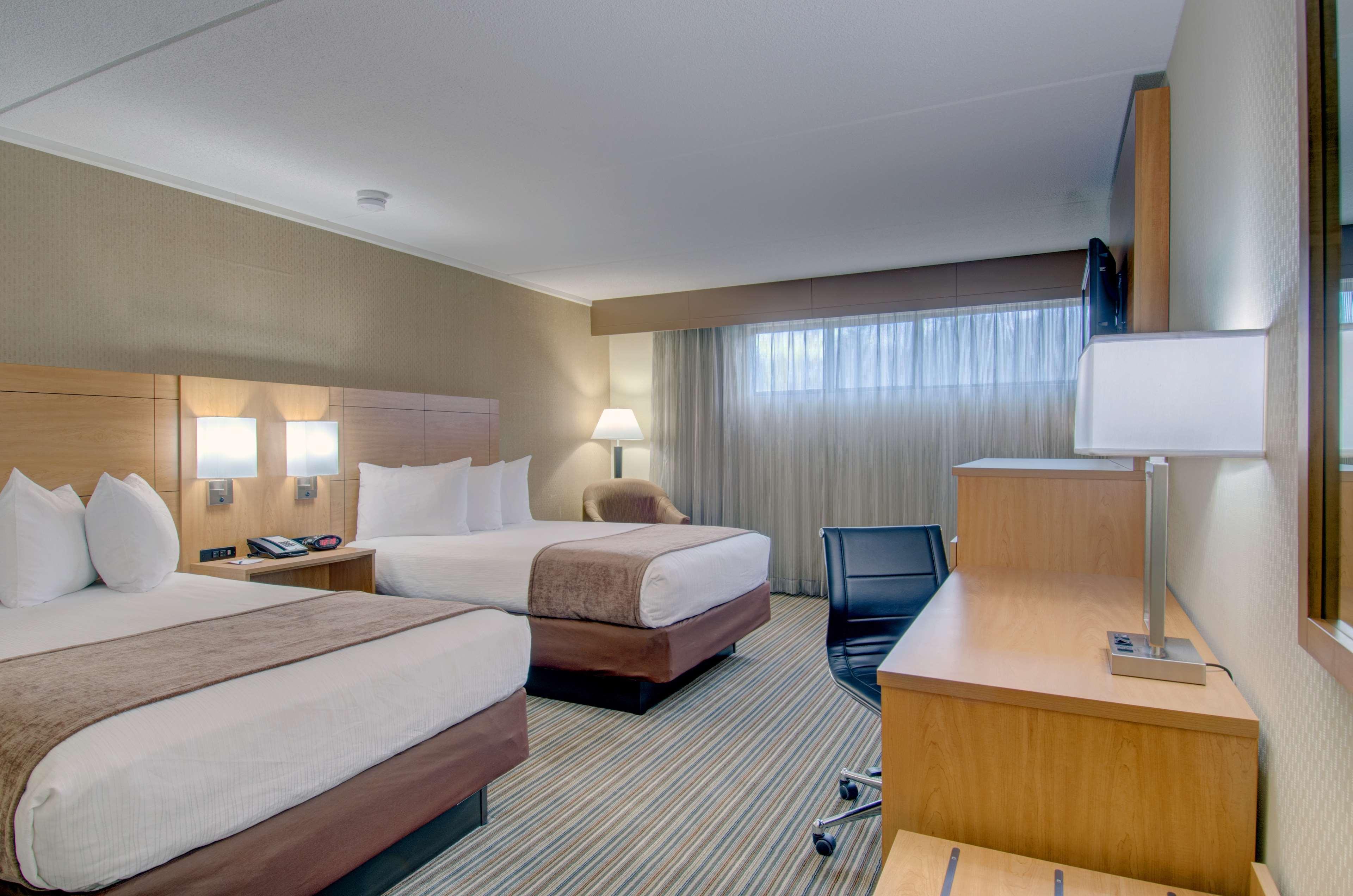 Best Western Royal Plaza Hotel&Trade Center Marlborough Exterior foto